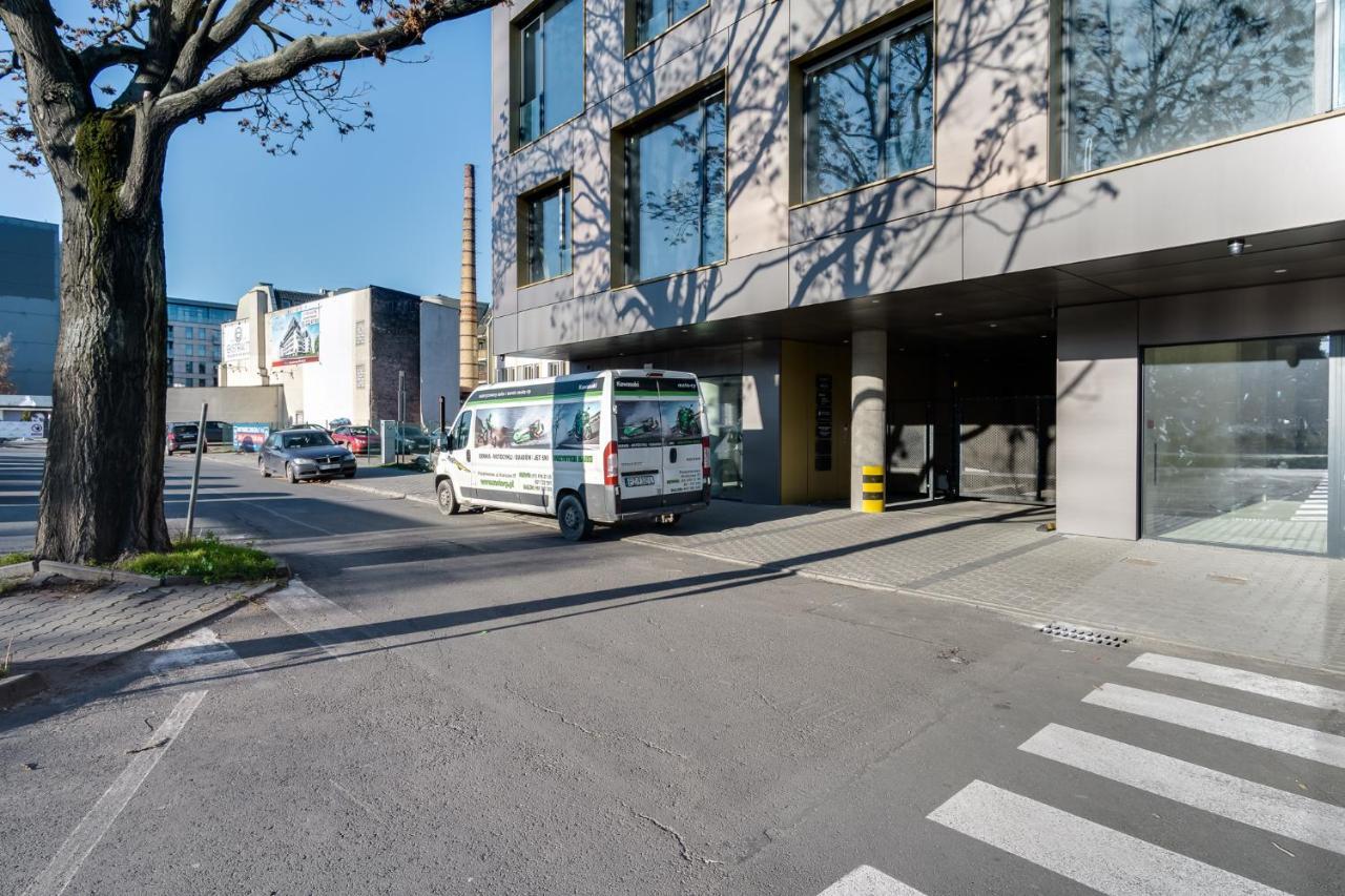 Apartament Male Garbary Poznaň Exteriér fotografie